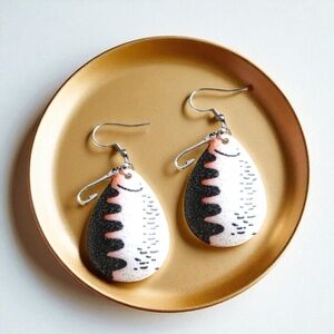 Hooked on Style - Fishing Lure Dangle Earrings 🎣 NWT Fisherman Jewelry